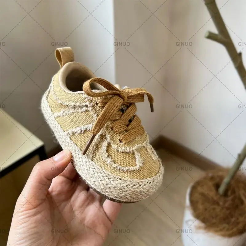 2024 Boys And Girls Canvas Shoes Children's School Performance Shoes Babys Children Biscuit Bottom Breathable Kids Shoes 18-30