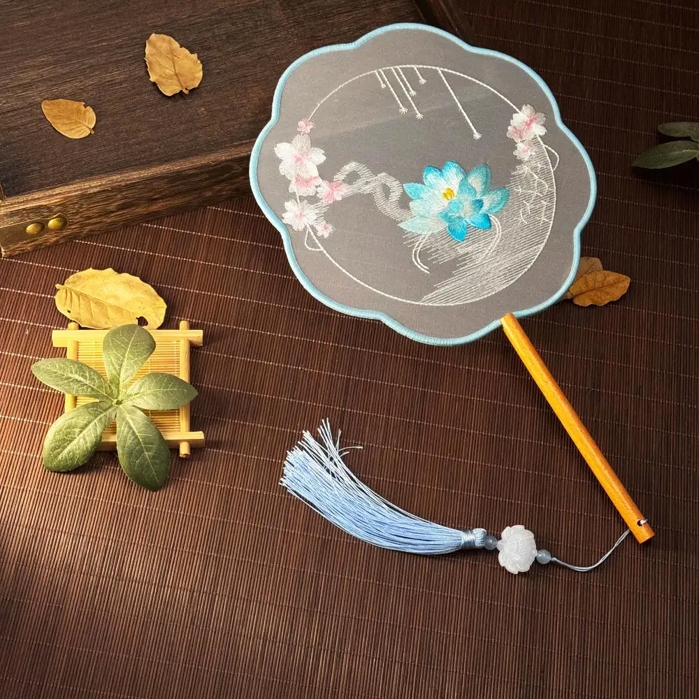 Vintage Hand Fan Chinese Ancient Style Phoenix Silk Embroidered Round Fan Ornaments Dance Fan Performance Props Home Decoration
