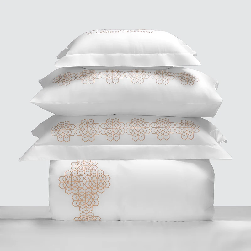 Pure Cotton Hotel Stripe Winter Bedding Set Comforter and Factories' Collection