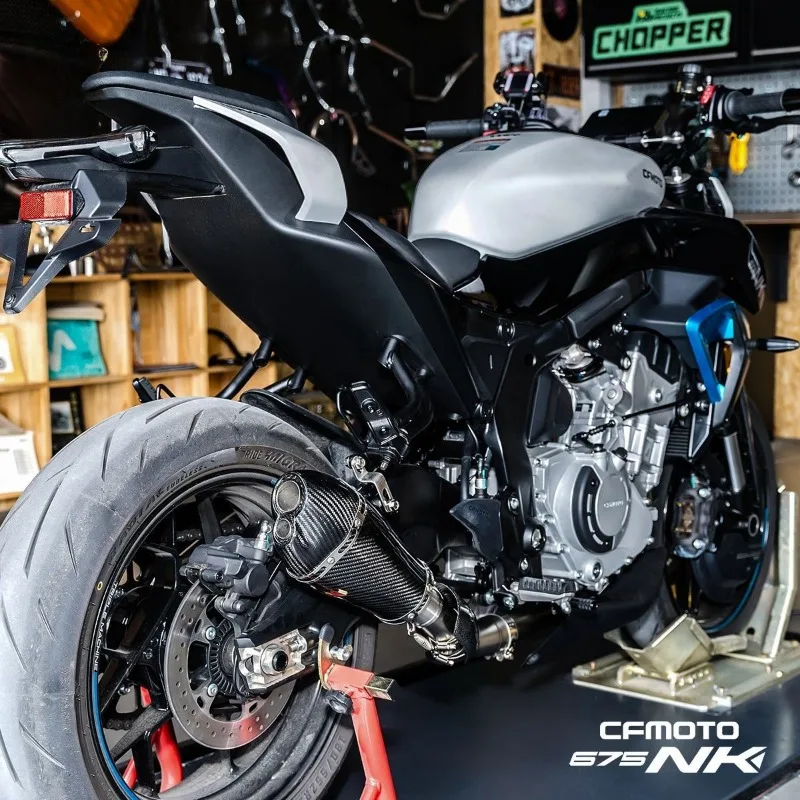 Full Size Custom Motorcycle Exhaust PipeRS Chunfeng 675SR/NK Modified Full-section Short Oblique Hexagonal Double-hole Exhaust P 2