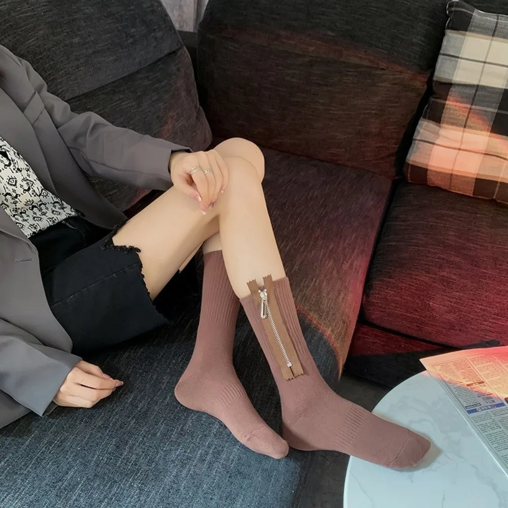 Fashion Street Style Metal Zipper Socks Mid Tube Sweat-absorbent Mid-length Tube Socks Breathable Knitted Socks Women