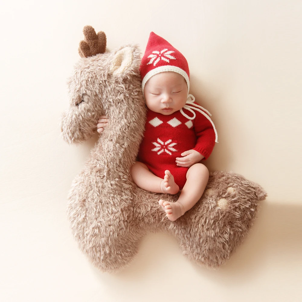 Newborn Baby Photography Props Plush Animal Deer Doll Posing Pillow Baby Christmas Hat Romper For Shooting Infant Photo Suit