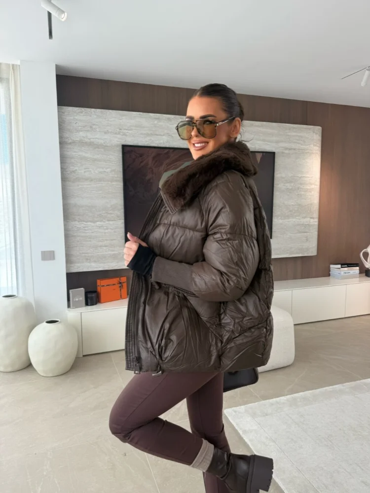 

Женская зимняя парка, пальто 2025 года, повседневная корейская версия, женская верхняя одежда, темпераментная утепленная женская пуховая хлопковая куртка с большим меховым воротником