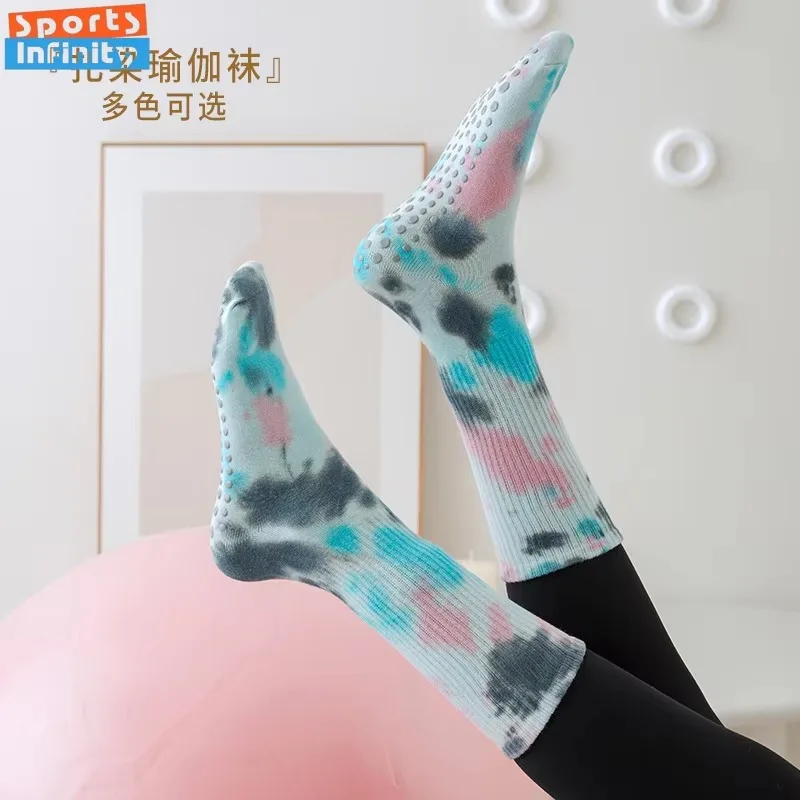 Mode Trendy Tie Dye Mid Tube Yoga Socken Frauen Professionelle Pilatus Atmungsaktive Nicht-slip Socken Trampolin Fitness Sport Socken