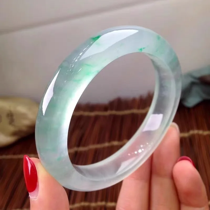 Ice- with floral patterns, glass-type Burmese , green jadeite bracelet