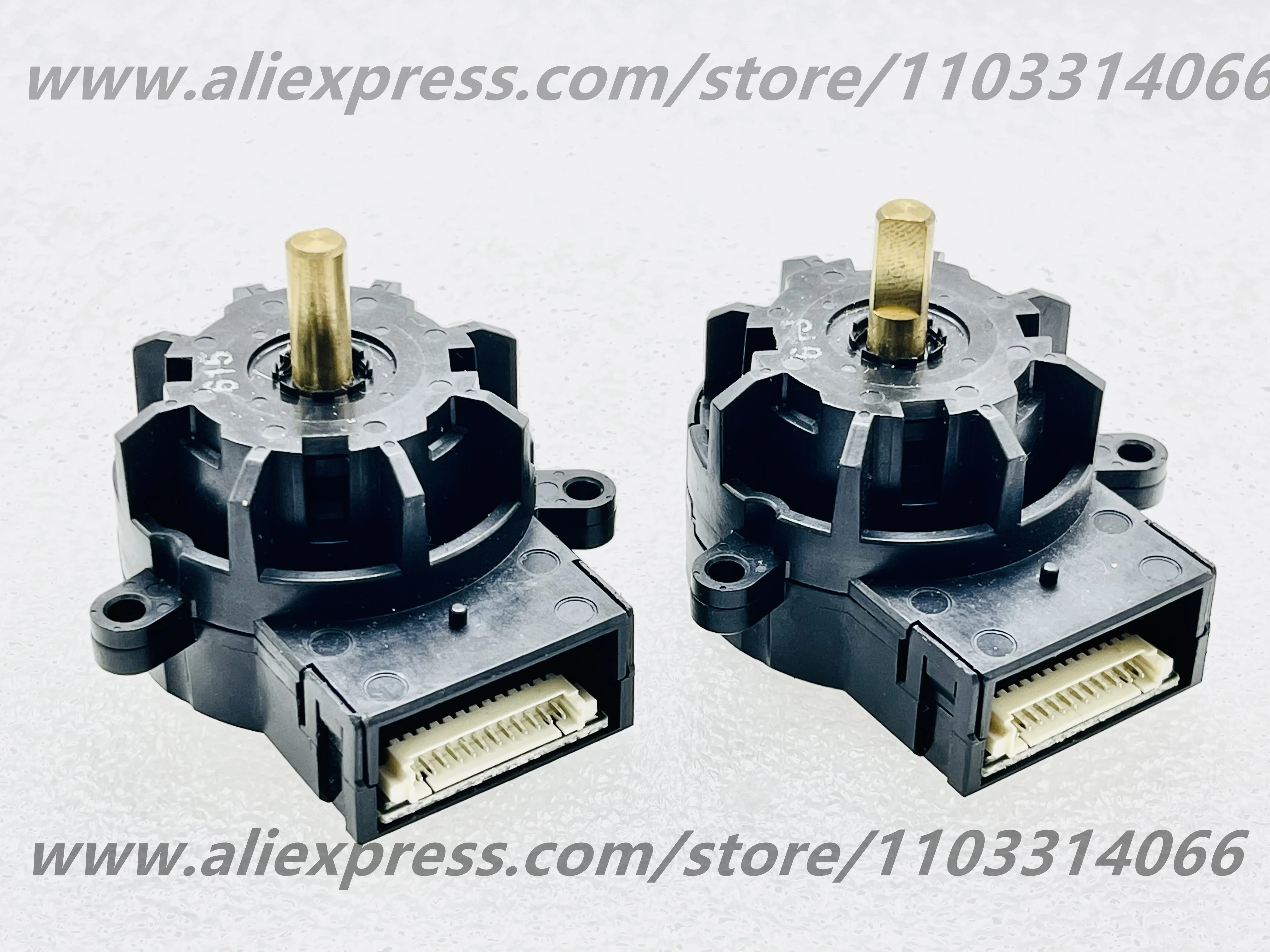 

2pcs Alps vehicle-mounted 8-way bar switch (with encoder/center button function) RKJXW1014002