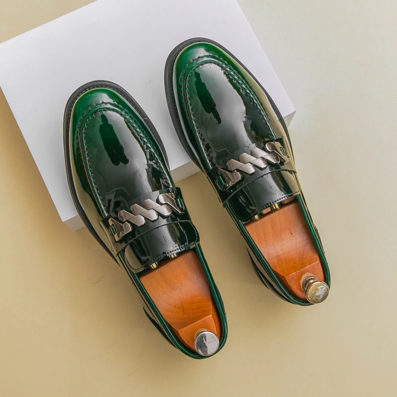 

Men Shoes Retro Business Loafers Black Green PU Men Thick-soled Anti-slip Fashionable Leather Shoes Social Shoes Sizes 38-46