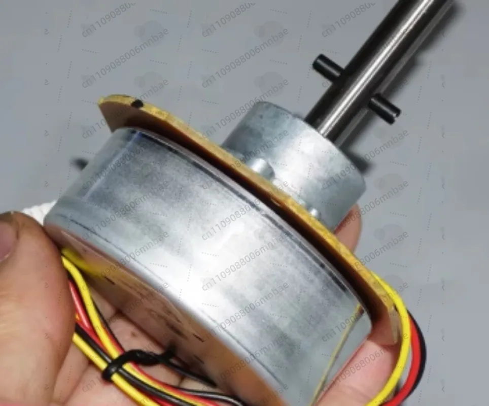 61Mm high-speed 2400rpm 24V three-phase electric small fan motor mini brushless for air purifiers or fans