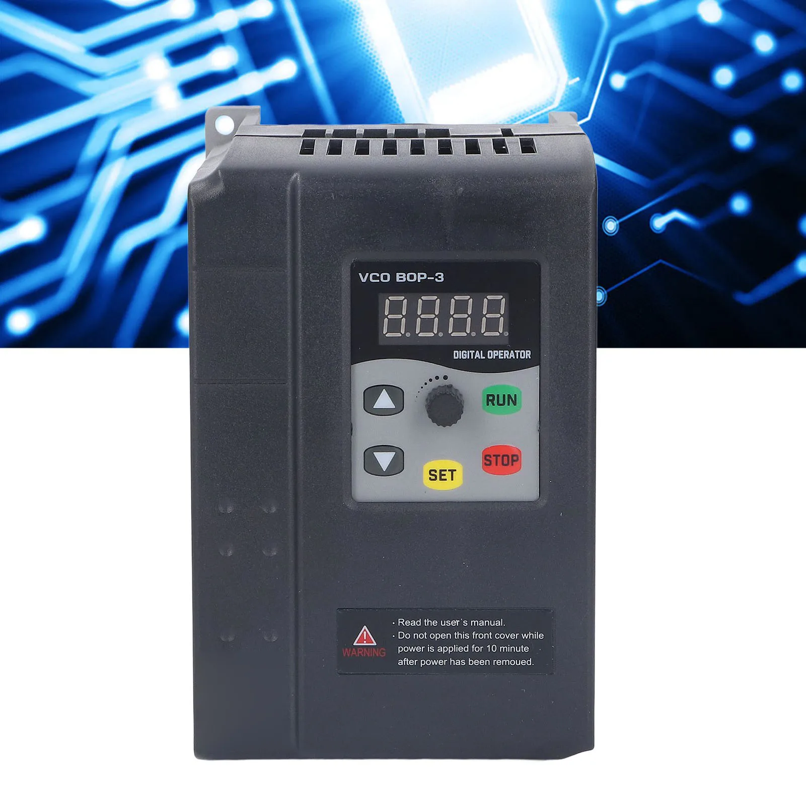 Ein bis 3-phasiger VFD-Antrieb mit variabler Frequenz. Ein bis 3-phasiger VFD-Eingang. 0-240-V-Ausgang. Motorsteuerung. Wechselrichter