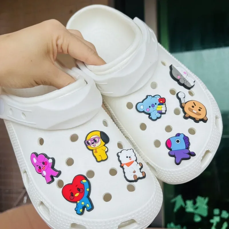 BTS New Crocs Transparent Accessories Tata Cooky DIY Cartoon Three-dimensional Shoe Flower Anime Kawaii Removable Shoe Buckle