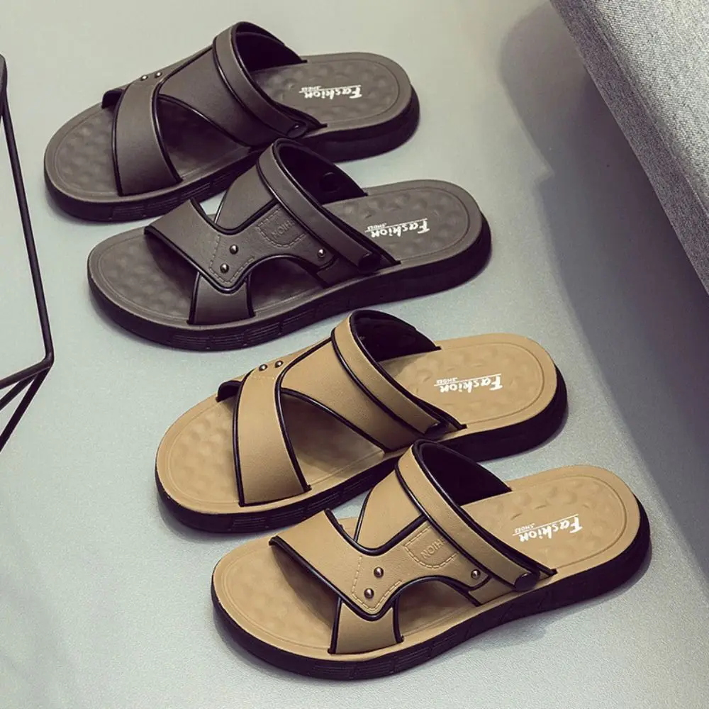 

Модные лоскутные тапочки на плоской подошве, Нескользящие шлепанцы из ПВХ, мужские пляжные сандалии, домашние сандалии на мягкой подошве с пряжками на щиколотке