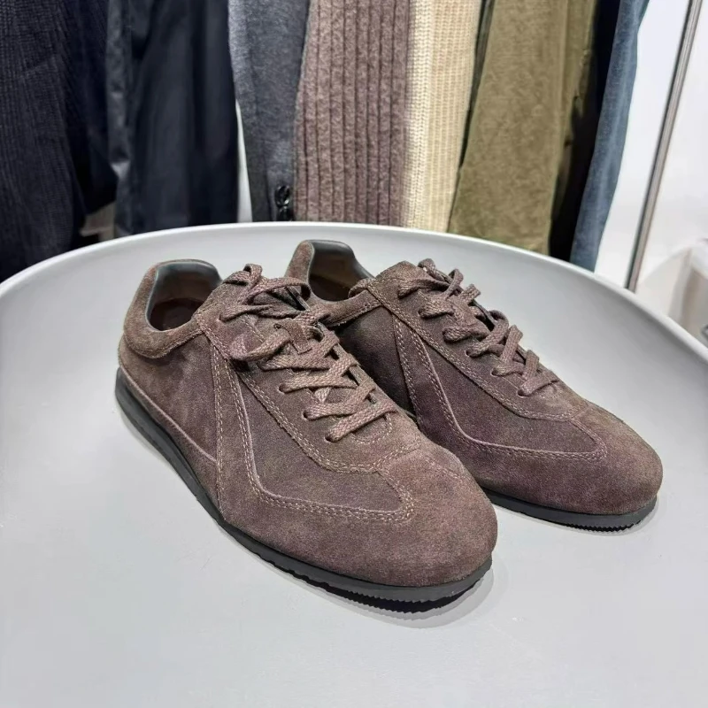 Retro suede leather, high luxury old money tone low top lace-up leather versatile Agam training casual shoes