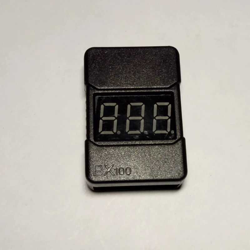 BX nuevos pitidos de visualización de voltaje de alarma de bajo voltaje