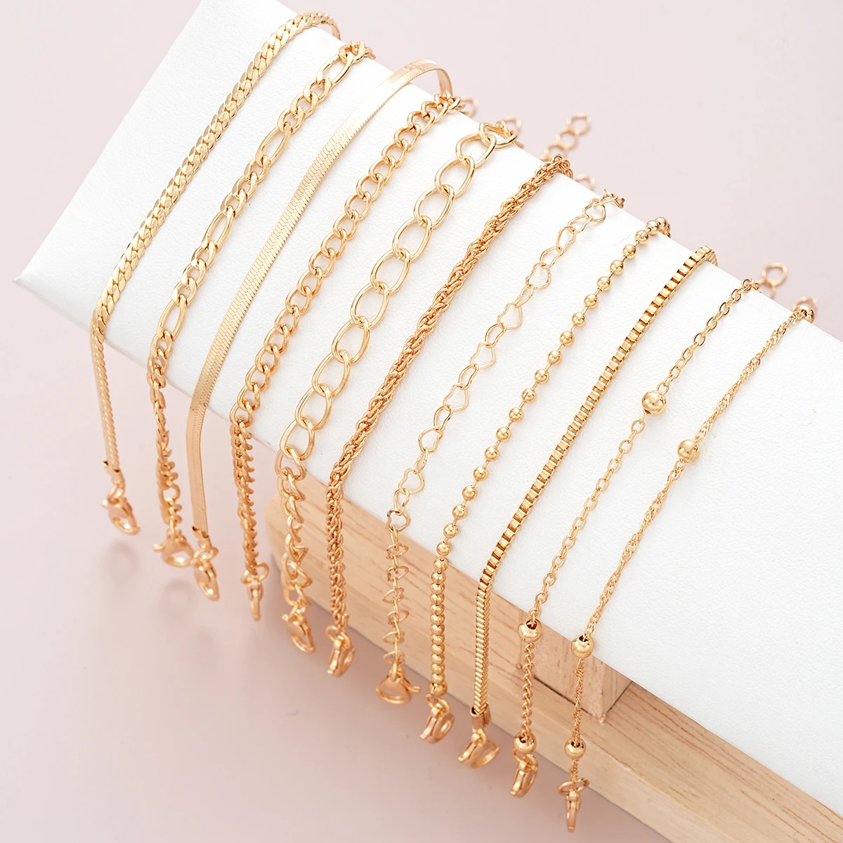 11 Pcs Simple Punk Gold Color Bracelet Set Heart Twist Cuban Chain Bracelet for Women Trendy Jewelry Gift Wholesale Dropshipping