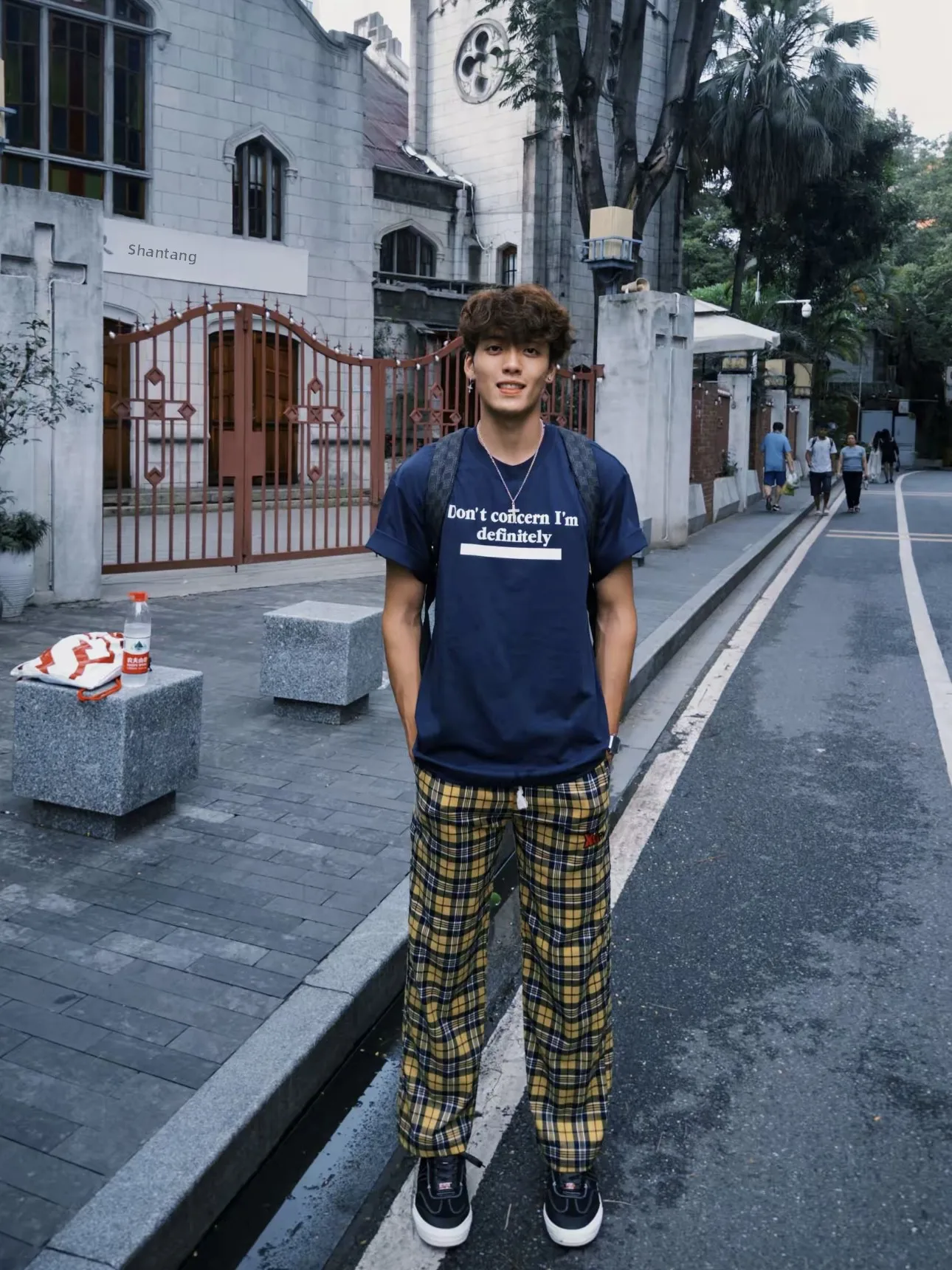 Pantaloni a gamba dritta casual da uomo a gamba larga scozzese giallo retrò americano per tutte le stagioni Tempo libero quotidiano Versatile vestibilità ampia e pulita