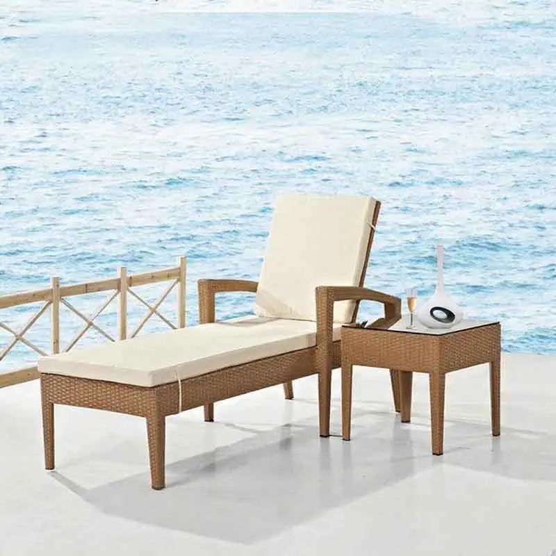 hu-Modern Style Durable Waterproof Rattan Recliner Chair with Cushions Included Outdoor Villa Courtyard Hotels Lounger Folding