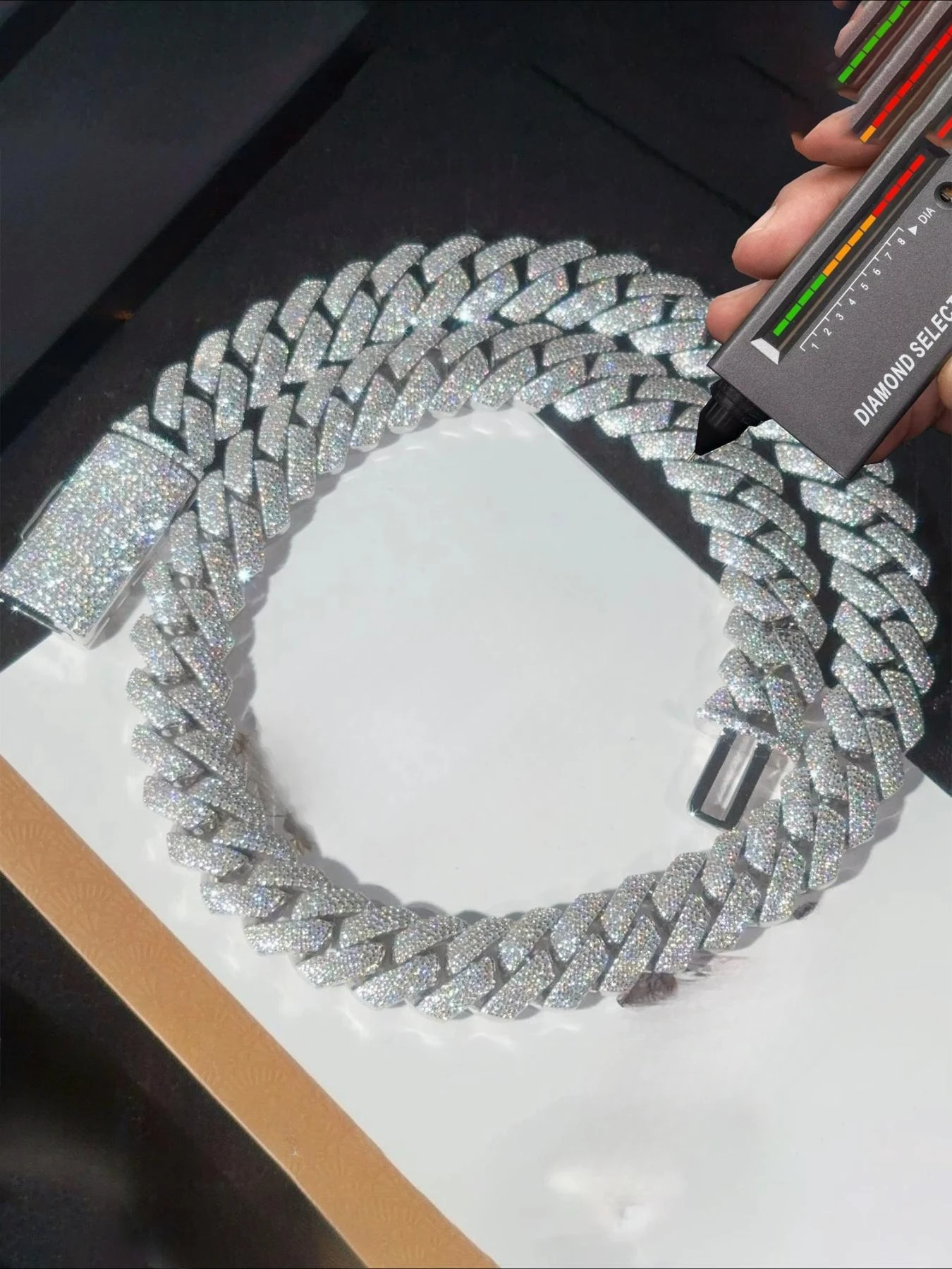 20mm 4-row iced-out full diamond chain Cuban high-quality hip-hop jewelry Cuban chain, iced Miami plain Cuban chain,