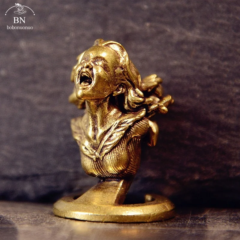 Brass Head Goddess of Screams Small Statue Desktop Ornaments Retro Characters Figurines Home Decorations Crafts Accessories