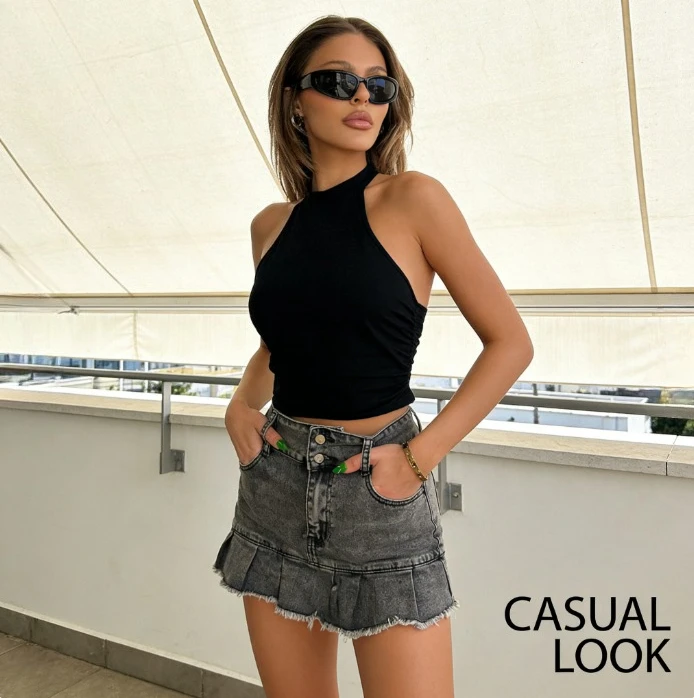 2026 Spring Summer Women Top Photo Booth Props Simple Versatile Slim Fit Basic Vest Trendy European Style