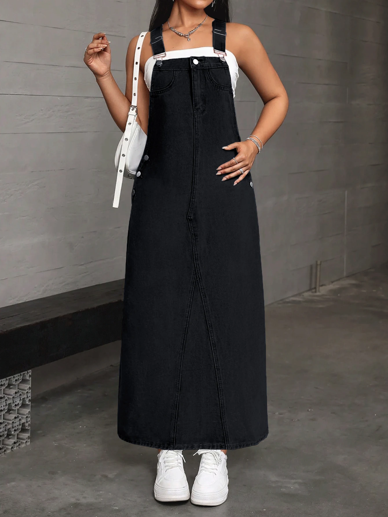 

Sexy Adjustable Strap Long Denim Overall Dress Women's Fashionable Classic Design cat whiskered wash Simple Style with Pockets