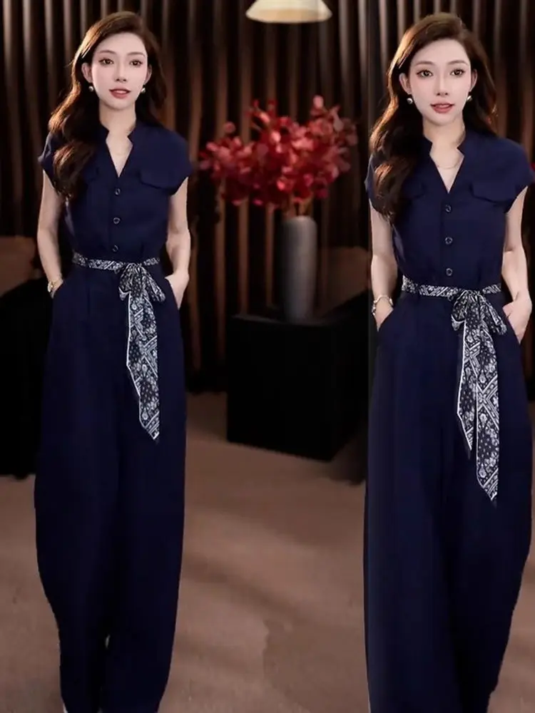 

Летний новый комплект 2026: женский комбинезон с высокой талией, модный, стройнящий, скрывающий недостатки фигуры, для повседневной носки, с пуговицами.