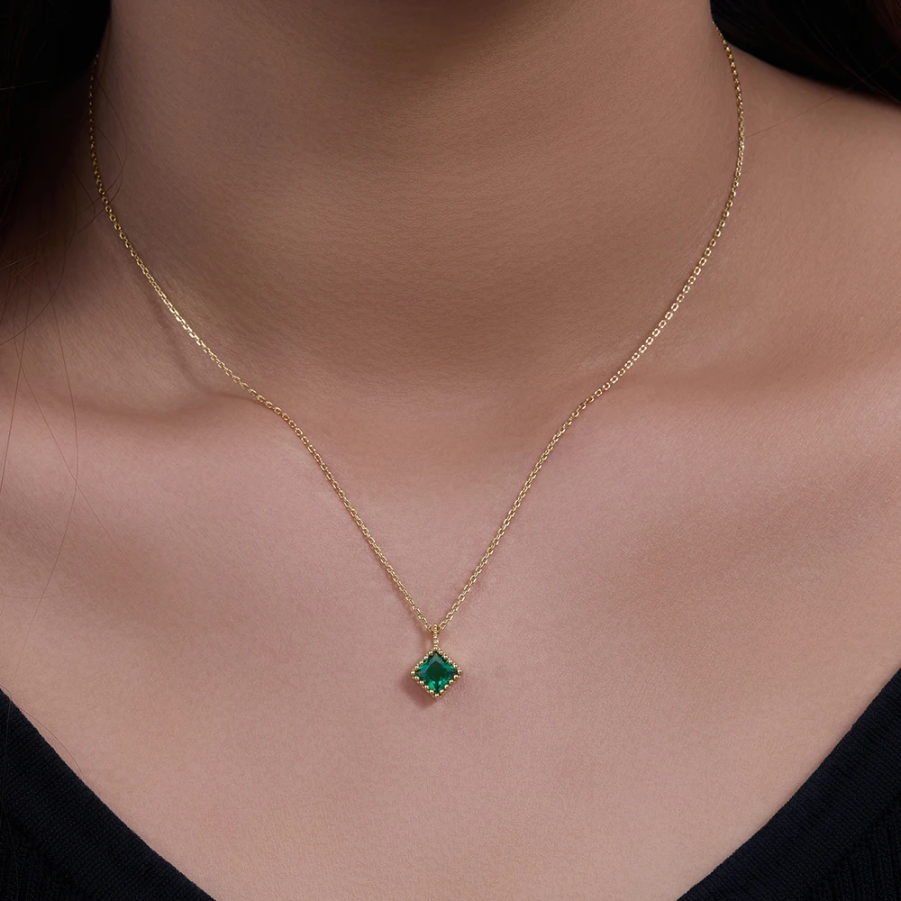 

Ожерелье с квадратным кулоном изумрудного циркона, стерлинговое серебро 925 пробы, позолоченное 14 карат, ювелирные изделия
