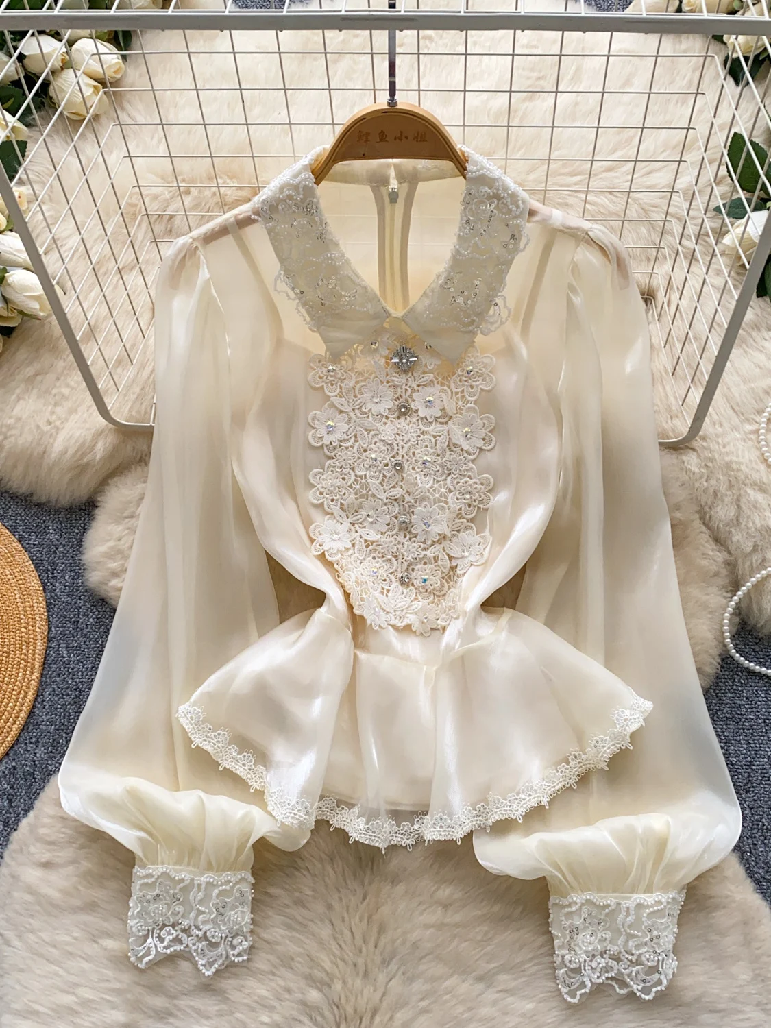 

Elegant Long Sleeve Embroidered Lace Shirt Women's Fashion Heavy Work Iron on Design Breathable Polyester Fiber Casual Top