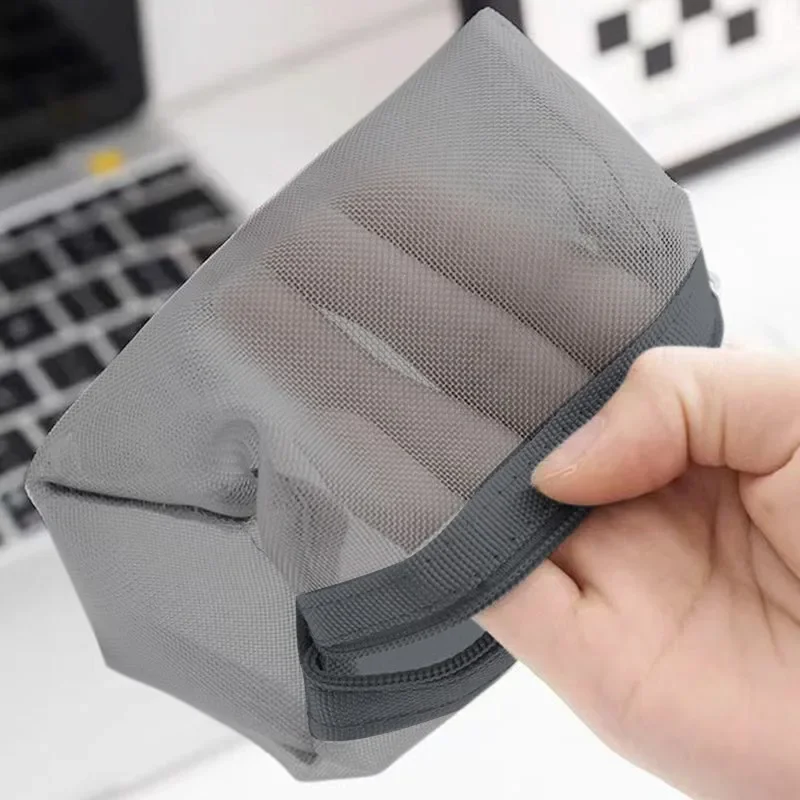 Mini-Kosmetiktaschen aus transparentem Nylon-Netzstoff, niedliche kleine Lippenstift-Make-up-Taschen für Damen, Beutel, Organizer für Datenkabel, Schlüssel und Kopfhörer – Detail 15