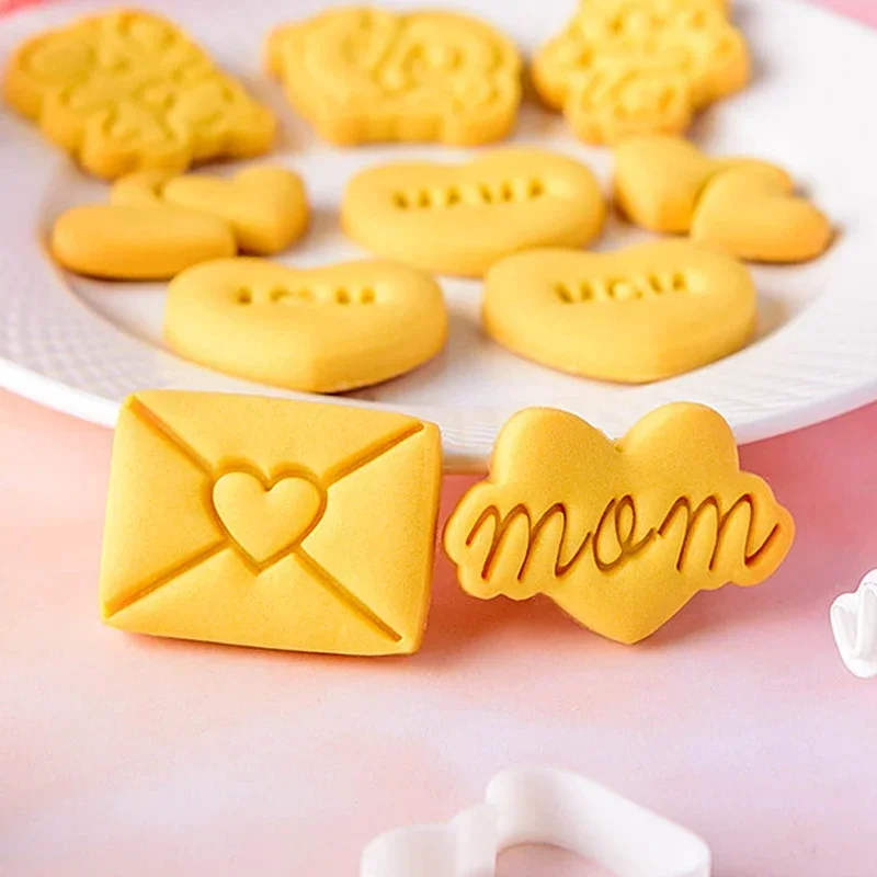 

Wedding Cake Decorating Mold Love Heart Cookie Embosser Mold Mother's Day Biscuit Cutter Fondant Sugar Craft Baking Accessories