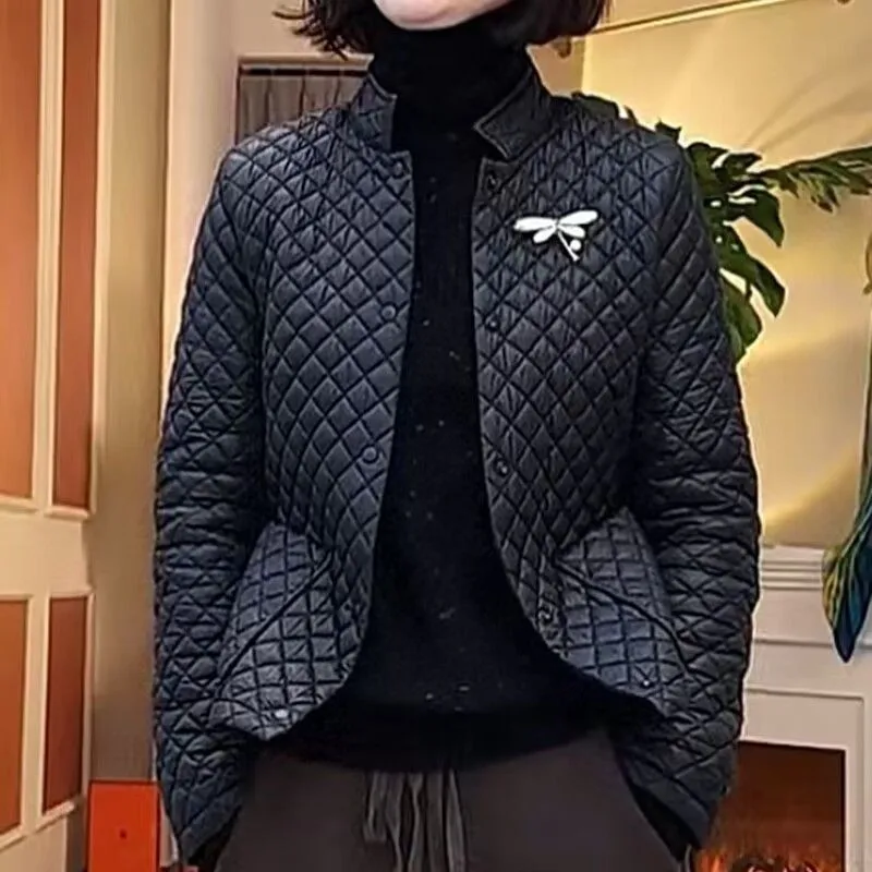 Chaqueta corta de algodón con diamantes para mujer, Parkas para otoño e invierno, Abrigo acolchado acolchado, nueva moda, ropa fina, prendas de vestir exteriores holgadas para mujer T1284