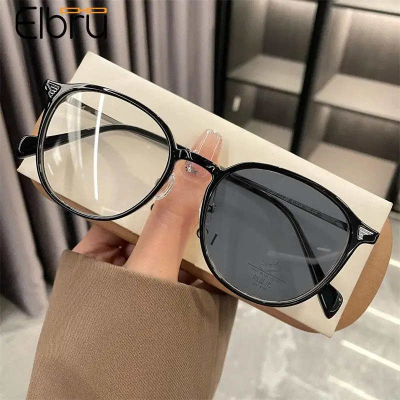 

Elbru Photochromic Round Myopia Glasses Women Men Ultralight Discolored Nearsighted Eyeglasses Anti Blue Light Myopic Eyewear