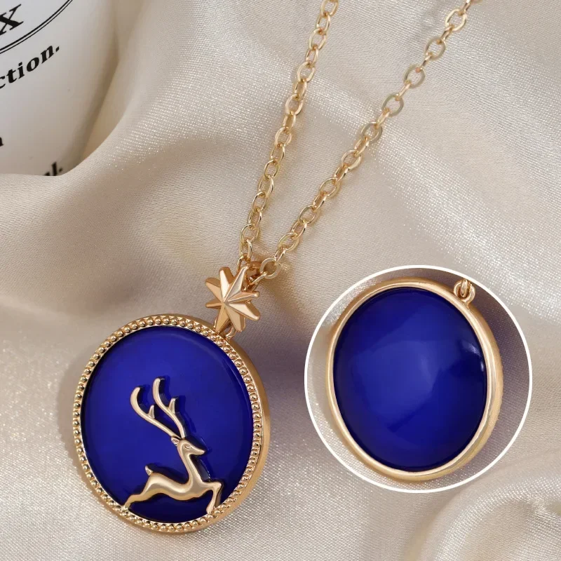 

2025 The octagonal star deer necklace is a multi-functional and fashionable sweater chain for women