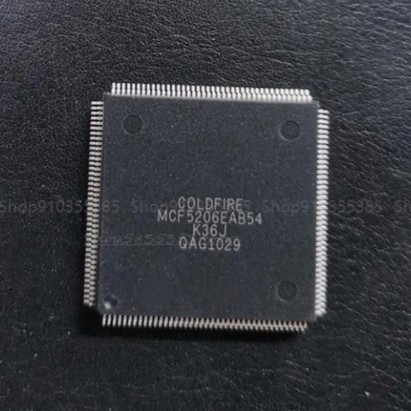 1-10pcs New MCF5206EAB54 QFP-160 embedded processor chip