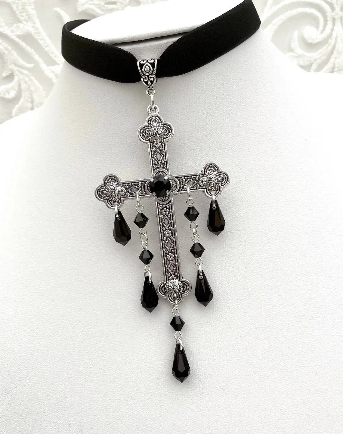 Vampire cross Choker, Red Blood Crystal, Vintage Cross, Velvet, Death Cross, Alternative Jewelry, Gothic, Black Devil, Mystery，