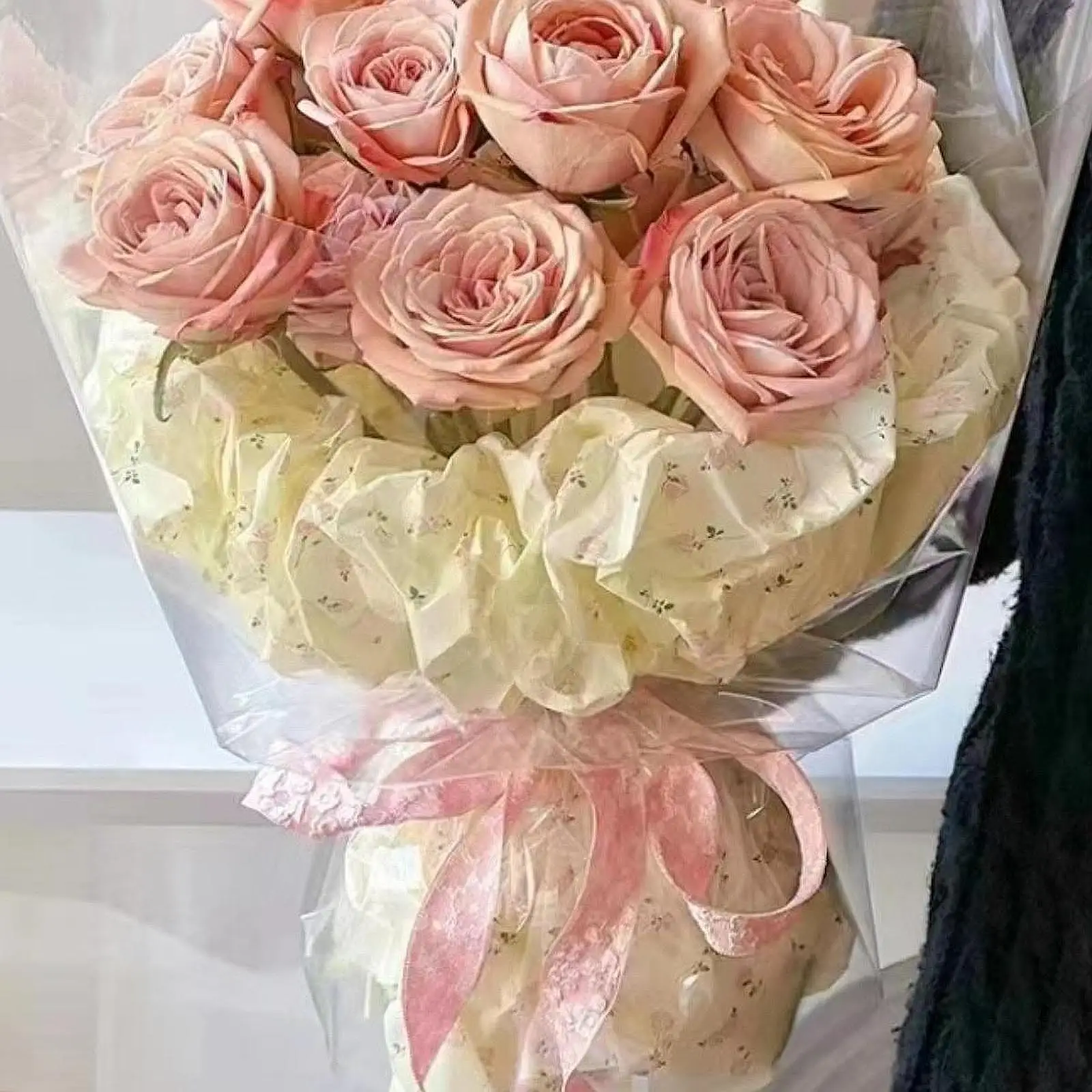 Floral Wrapping Paper DIY Flower Arrangement Simple Rose Print Wrapping Paper for Birthday Wedding Valentine's Day Engagement