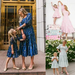 Mother and Daughter Matching Outfits Vestidos Family Matching Dresses Floral Printed Beach Family Look Dress