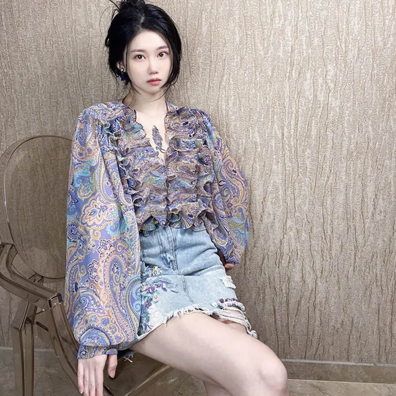 Vintage V-neck Long Sleeved Floral Temperament Shirt Women2024 Spring Ruffles Y2K Chiffon Shirt Large Size Bishop Sleeve Tops