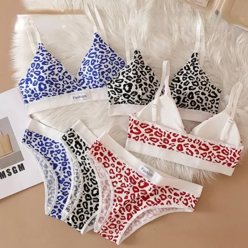 

Women Seamless Bra Set Low Waist Panties Leopard Bralette Sexy Lingerie Set Vneck Sport Brassiere Female Cotton Underwear Set