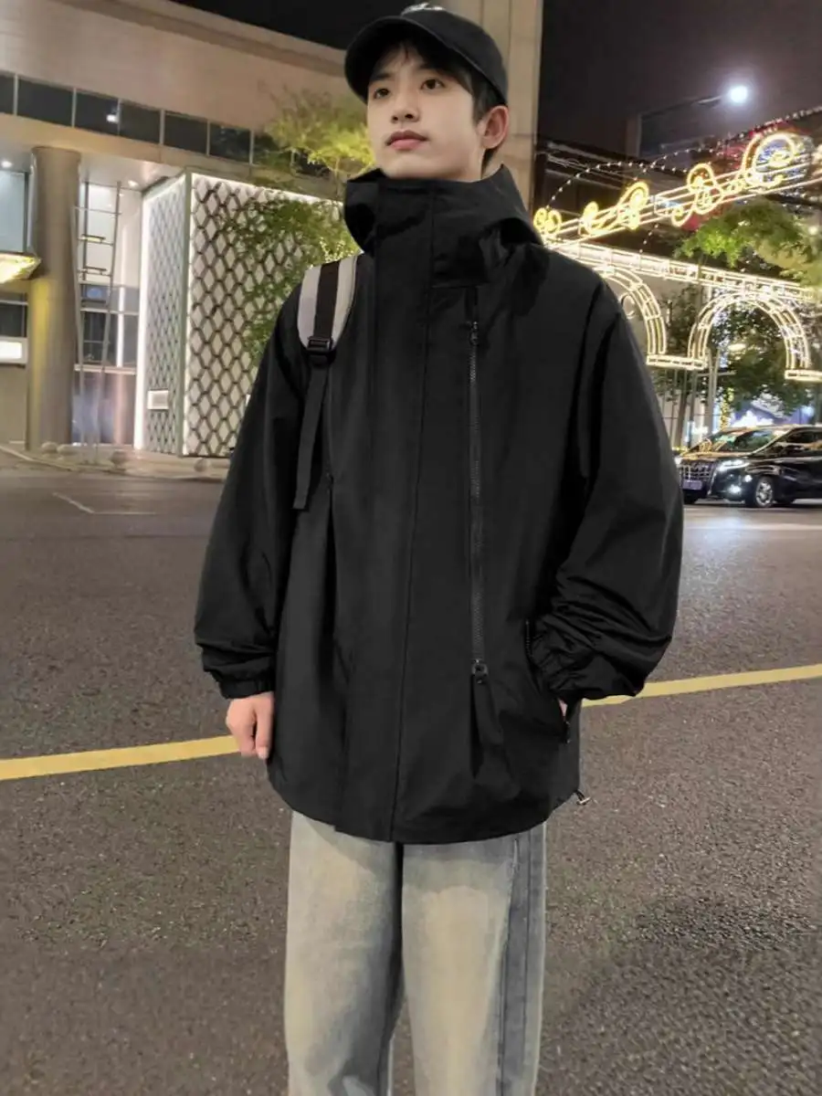 New Men's Outdoor Casual Hooded Jacket Autumn Winter Windproof Waterproof Multi-Zipper Thickened Fleece Lined Travel Coat