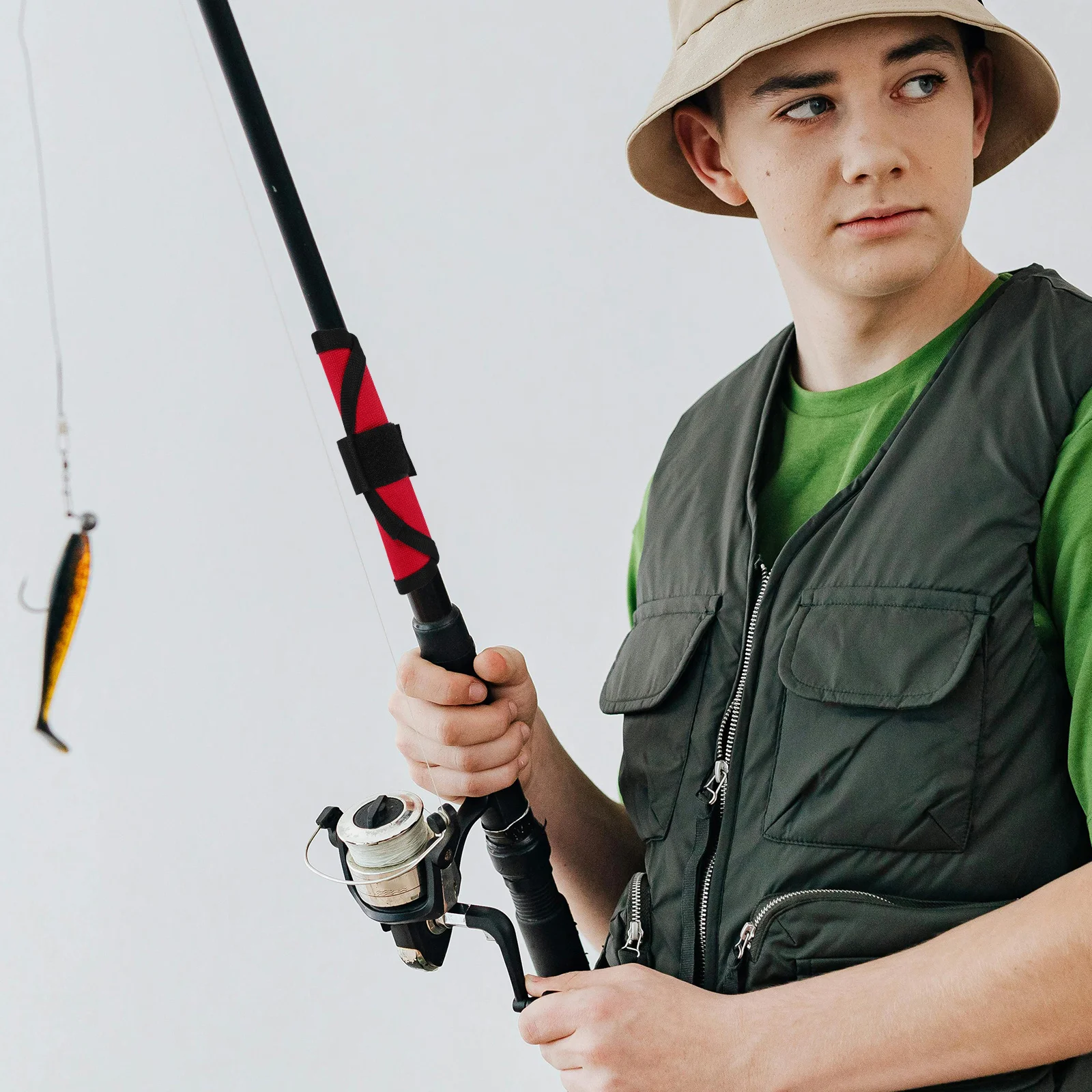 

6Pcs Fishing Lure Covers Durable Nylon Bait Guard Wraps Waterproof Portable Hook Safety Protection for Outdoor Fishing