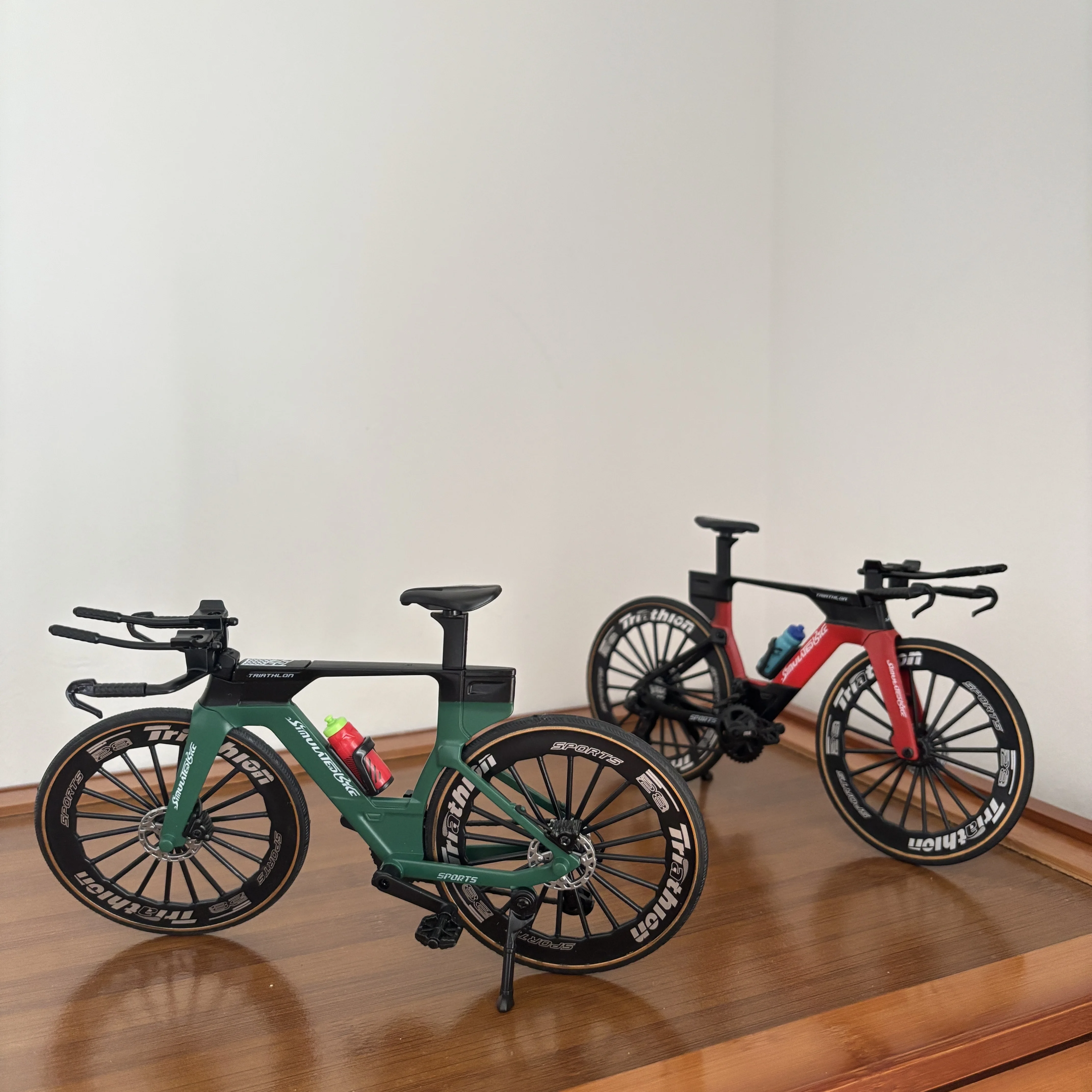 

New 1:8 Mini Model Alloy Bicycle Diecast Decoration Metal Mountain Finger Mini Bike Simulation for Toys Boys 14+