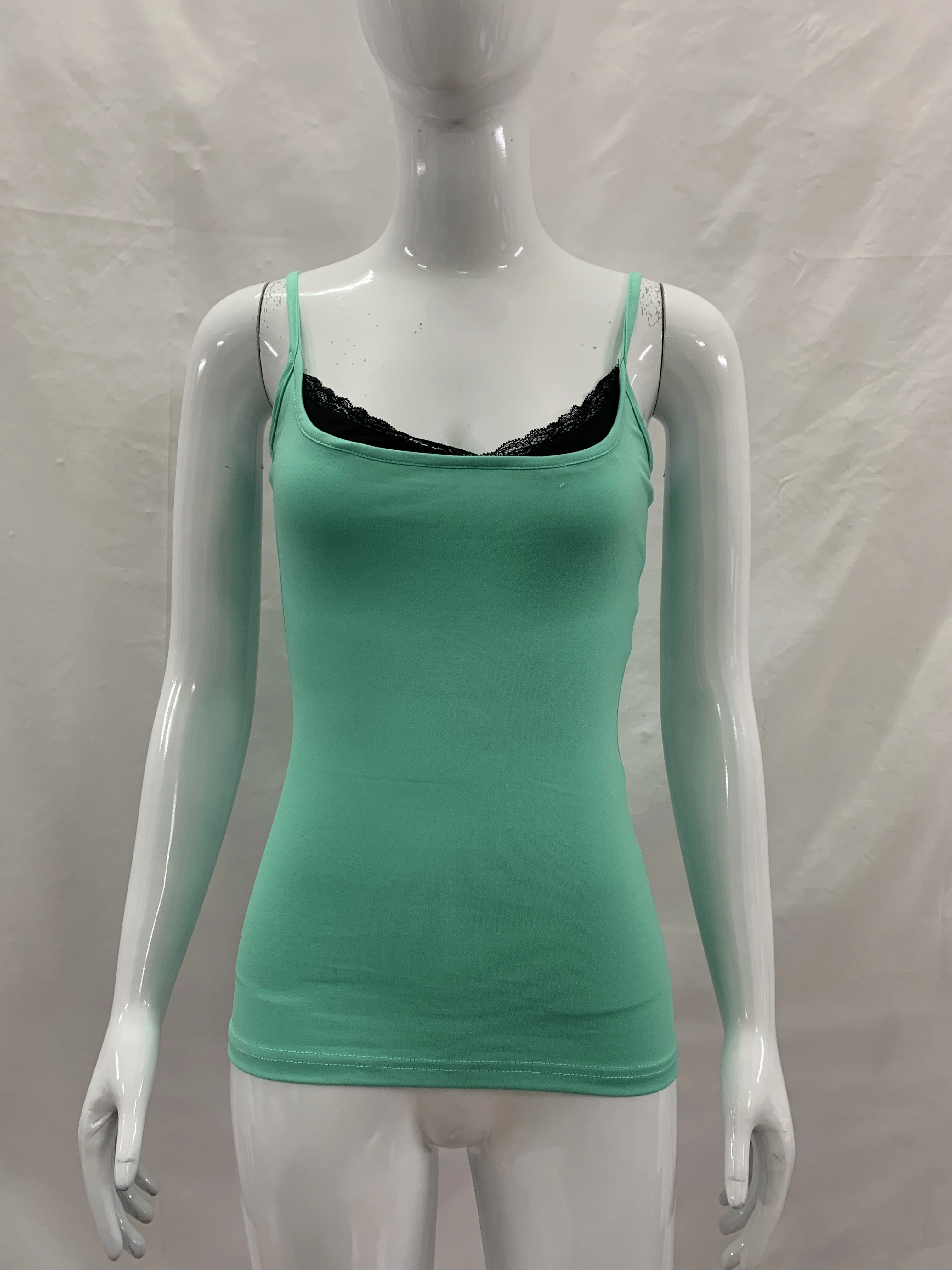 Y2K Hot Girl Einfarbiges Tanktop mit dünnen Trägern, seitlicher Spitzenverzierung, eng anliegend, ärmellos, lässiges Street-Style-Top. – Detail 12