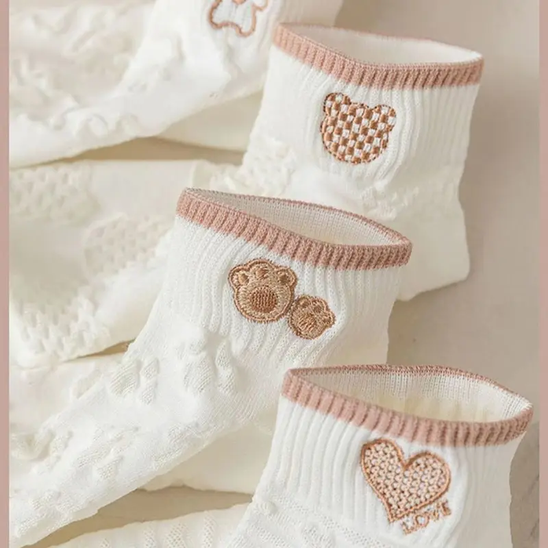5 Pairs Women's Exquisite Summer And Autumn Short Tube Socks Mesh Breathable and Cute Cartoon Bear Ankel Socks image 3