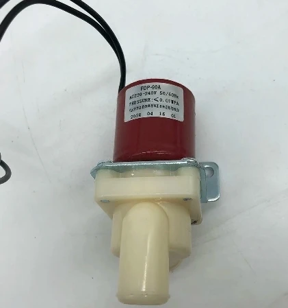 Universal Ice Maker…