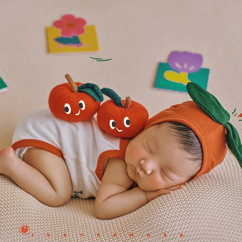 Apple Theme Baby Clothing Newborn Photography Props Cute Cartoon Red Apple Toy Plaid Backdrop Blanket Shoot Studio Accessories