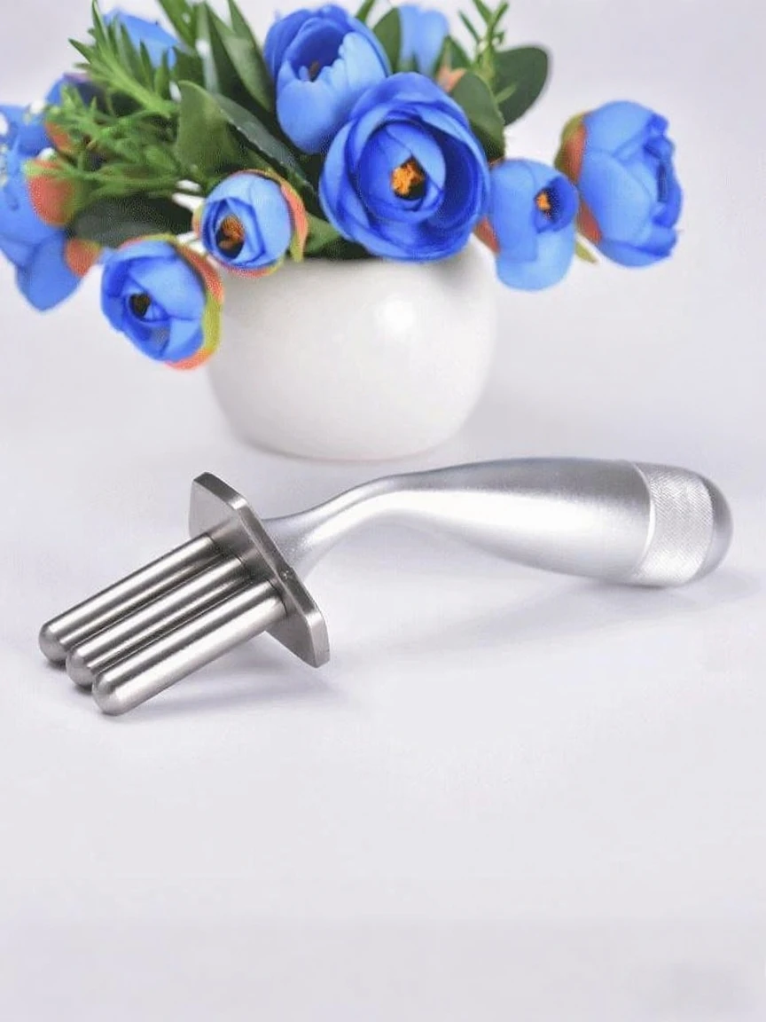 

Massage and relieve soreness with a shoulder and neck unclogger, acupoints, magnetic sticks, and magnetic therapy