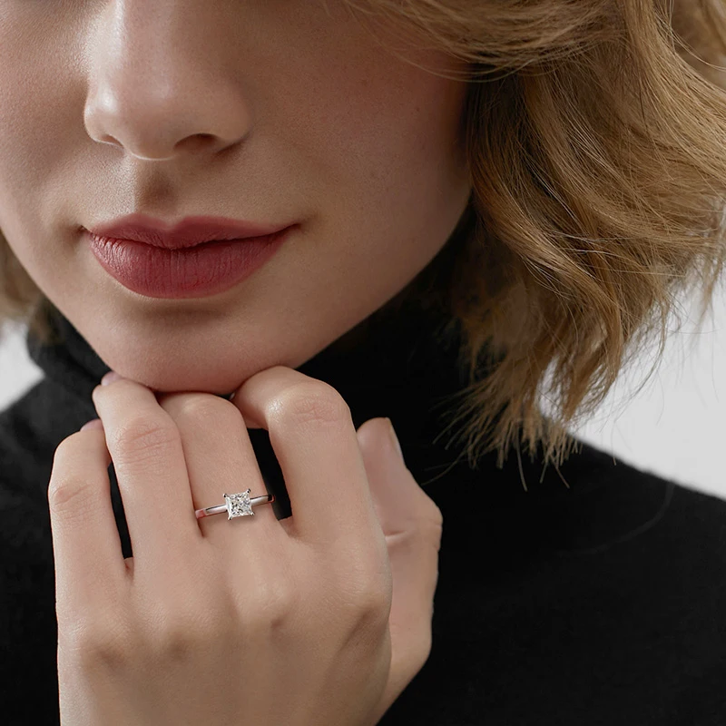 Halaile 1-4CT الأميرة قص مويسانيتي الدائري S925 فضة كلاسيكي سوليتير غرامة مجوهرات النساء المشاركة الزفاف هدية