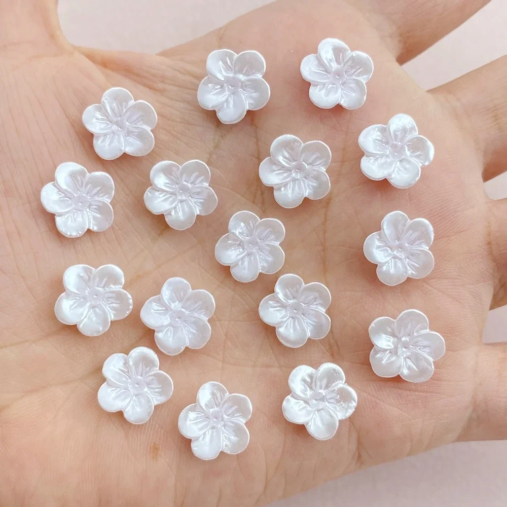 Breloques en résine 3D pour nail art, jolies fleurs blanches, biscuits, décorations pour ongles, bijoux, 50 pièces