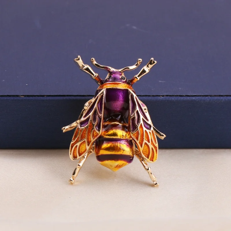 SKEDS Luxuriöse, extravagante Vintage-Bienenbrosche für Damen mit Kristallen, modische, elegante, exquisite Insekten-Strass-Anstecknadeln