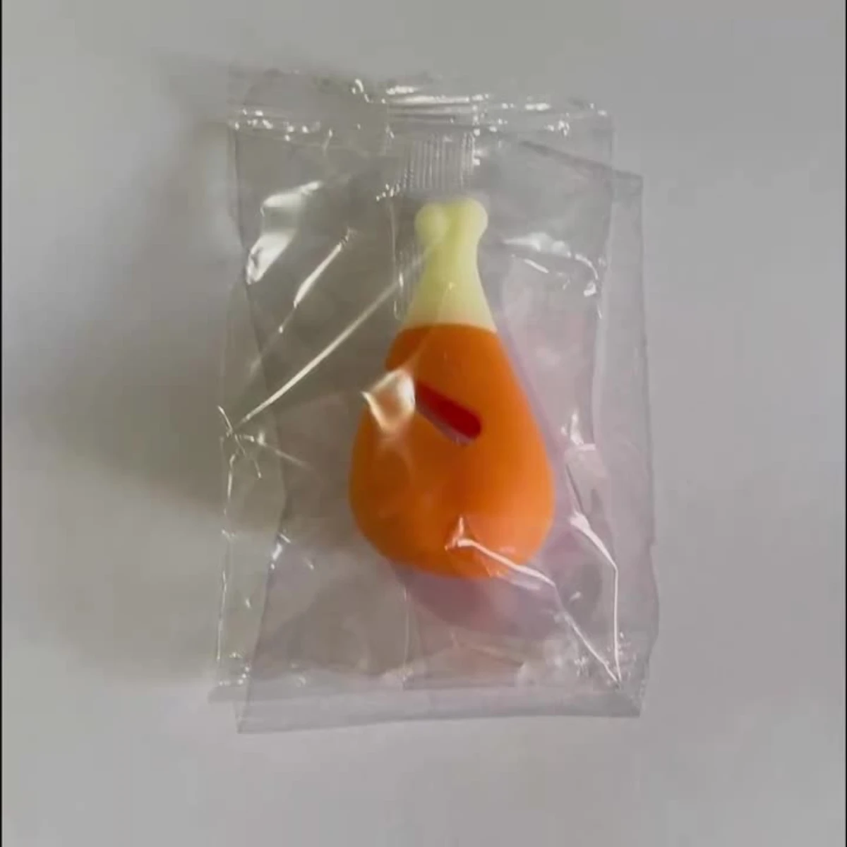 Creative chicken leg shaped pot lid anti overflow device, silicone pot lid lifting anti overflow kitchen tool